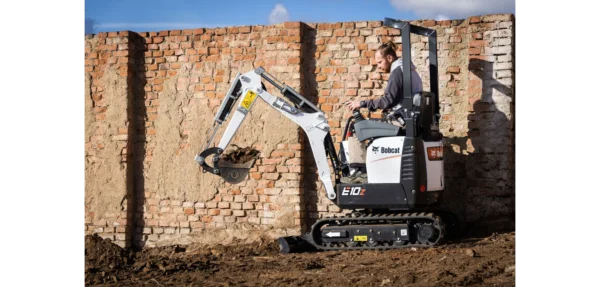 Minipelle 1 tonnes - Bobcat E10Z – Image 4