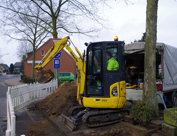 Minipelle 1,6 tonnes - Komatsu PC16R-3 – Image 3