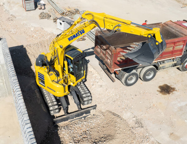 Minipelle 14 tonnes - Komatsu PC138US – Image 4