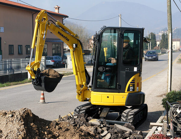 Minipelle 2,6 tonnes - Komatsu PC26MR-3 – Image 2