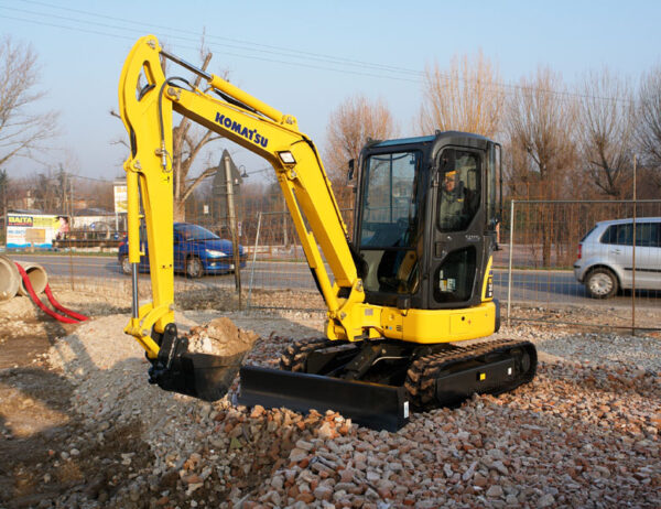 Minipelle 3,5 tonnes - Komatsu PC35MR-3 – Image 3