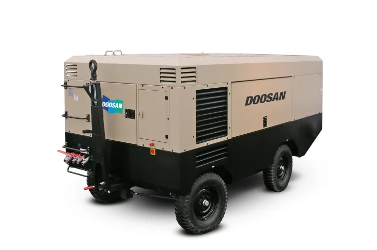 144.09 Doosan 12.235 Mobiele Compressor 235 m&sup3;min