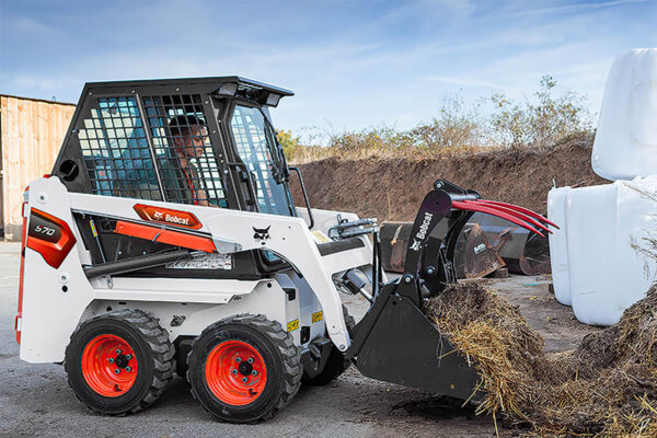 Chargeuse compacte sure pneus 1,3 tonnes - Bobcat S70 – Image 4