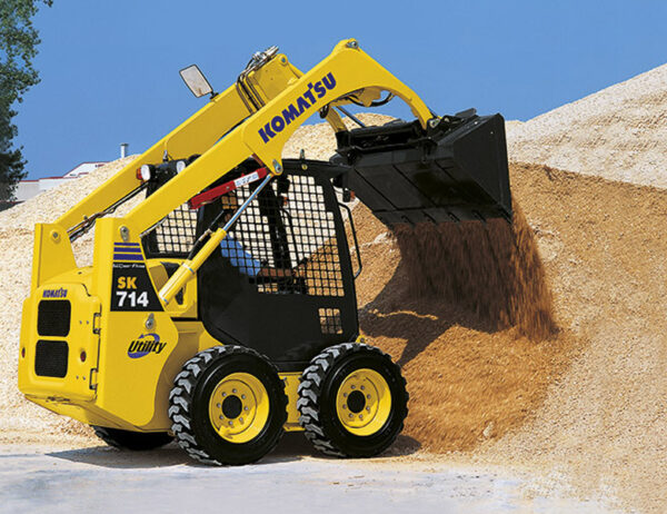 Chargeuse compacte sure pneus 2,5 tonnes - Komatsu SK714-5 – Image 2