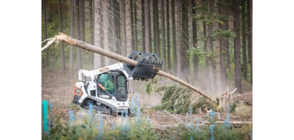 Chargeuse compacte sur chenilles 3,4 tonnes - Bobcat T590 – Image 2