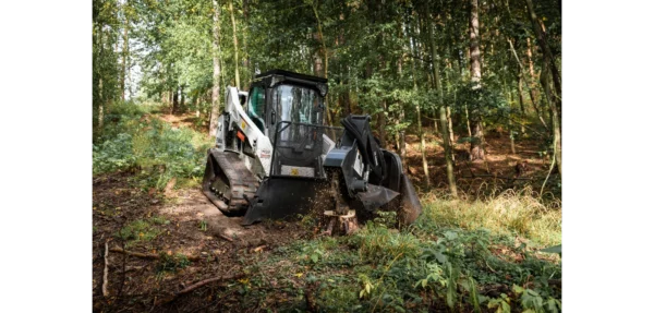 Chargeuse compacte sur chenilles 3,4 tonnes - Bobcat T590 – Image 3