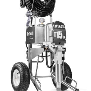Pompe à piston TriTech T15TX montée sur un châssis surélevé